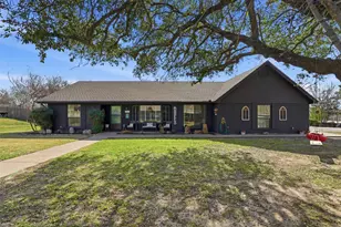 1105 Charles St, Weatherford, TX 76086 - Photo 34