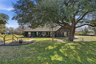 1105 Charles St, Weatherford, TX 76086 - Photo 6