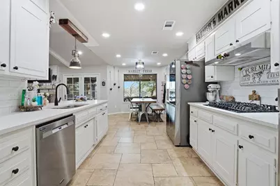 1105 Charles Street, Weatherford, TX 76086 - Photo 18