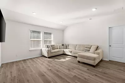 15122 Athena Drive, Dallas, TX 75253 - Photo 4