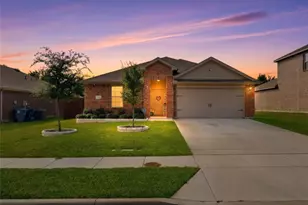 15122 Athena Dr, Dallas, TX 75253 - Photo 2