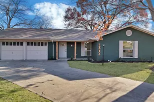 4209 Shipley Ct, Benbrook, TX 76116 - Photo 4