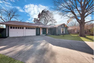 4209 Shipley Court, Benbrook, TX 76116 - Photo 2