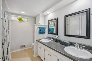 9740 Dartridge Dr, Dallas, TX 75238 - Photo 14