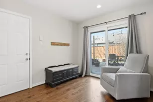 9105 Bryson Dr, Dallas, TX 75238 - Photo 16