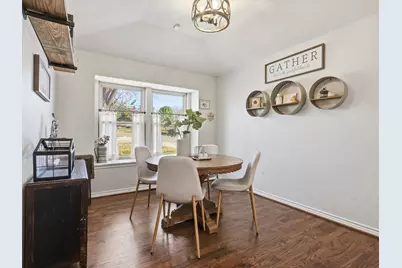 9105 Bryson Drive, Dallas, TX 75238 - Photo 10