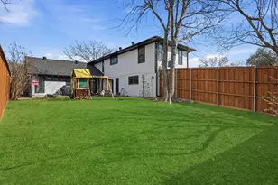 9105 Bryson Dr, Dallas, TX 75238 - Photo 28