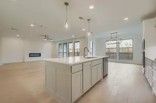 3529 Kings Ct Dr, Lewisville, TX 75056 - Photo 10