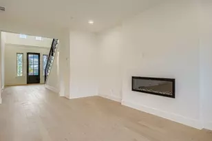 3529 Kings Ct Dr, Lewisville, TX 75056 - Photo 4