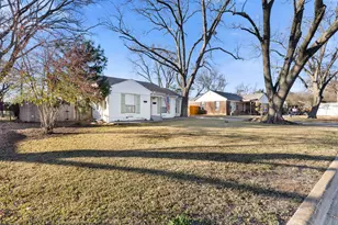 1316 Linden Ln, Garland, TX 75040 - Photo 4