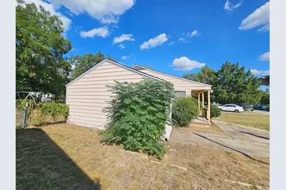 4313 Conkling Avenue, Haltom City, TX 76117 - Photo 12