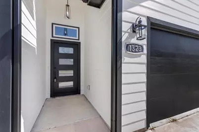 1323 S Montgomery Street, Sherman, TX 75090 - Photo 6