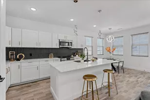 1323 S Montgomery St, Sherman, TX 75090 - Photo 12