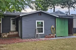 231 Elm St, Hurst, TX 76053 - Photo 10