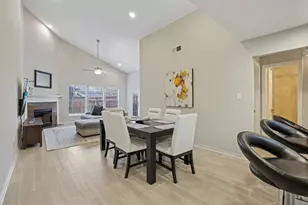 9437 Timberleaf Dr, Dallas, TX 75243 - Photo 8