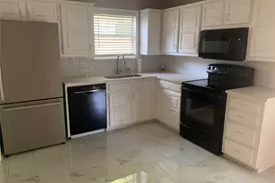 411 S Benge St, McKinney, TX 75069 - Photo 2