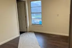 3576 Regal Rd, Fort Worth, TX 76111 - Photo 8