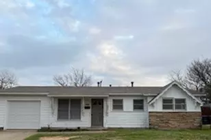 3576 Regal Rd, Fort Worth, TX 76111 - Photo 2