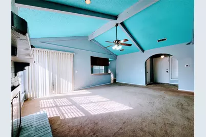 1716 Yorktown Drive, Arlington, TX 76014 - Photo 8