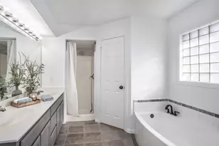 1716 Windsor Dr, Gainesville, TX 76240 - Photo 28