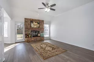 1716 Windsor Dr, Gainesville, TX 76240 - Photo 6