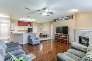 812 Passive Dr, Cedar Hill, TX 75104 - Photo 4