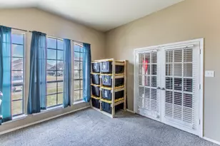 812 Passive Dr, Cedar Hill, TX 75104 - Photo 18