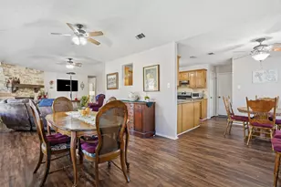 725 Windridge Ln, Burleson, TX 76028 - Photo 4