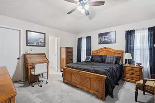 725 Windridge Ln, Burleson, TX 76028 - Photo 10