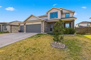 2905 Skinner Dr, Lorena, TX 76655 - Photo 2