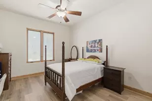 712 S Sugartree Dr, Lipan, TX 76462 - Photo 24