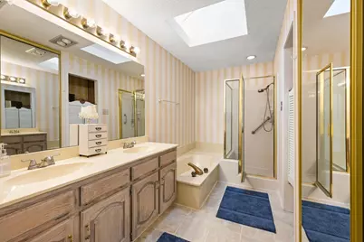 1828 Realistic Court, Bedford, TX 76021 - Photo 10