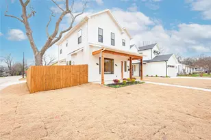 1301 Lela St, McKinney, TX 75069 - Photo 4