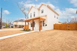 1301 Lela St, McKinney, TX 75069 - Photo 2