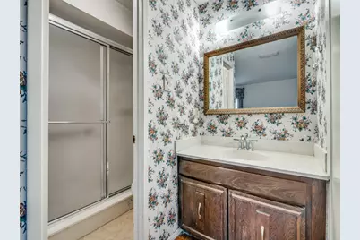 1718 Warwick Street, Garland, TX 75044 - Photo 12