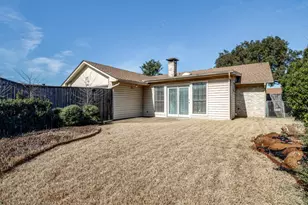 1718 Warwick St, Garland, TX 75044 - Photo 14