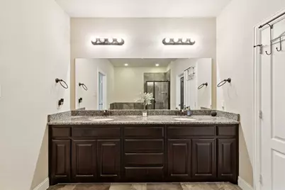 4405 Riverview Drive, Carrollton, TX 75010 - Photo 16