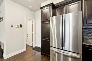 4405 Riverview Dr, Carrollton, TX 75010 - Photo 10