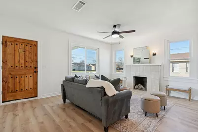 4615 Nolan Street, Fort Worth, TX 76119 - Photo 6