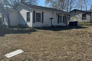 214 E Acheson St, Denison, TX 75021 - Photo 1