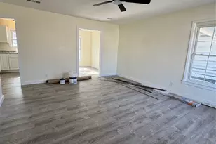 214 E Acheson St, Denison, TX 75021 - Photo 18