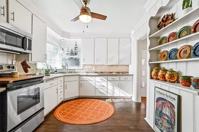 1415 Bluebonnet Drive, Fort Worth, TX 76111 - Photo 12