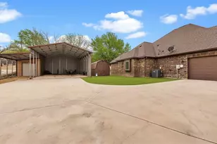 110 Bolivar Dr, Weatherford, TX 76085 - Photo 34