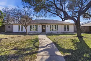 2504 Northcrest Dr, Plano, TX 75075 - Photo 2