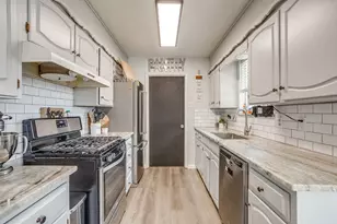 301 Lena Ln, Burleson, TX 76028 - Photo 14