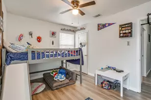 301 Lena Ln, Burleson, TX 76028 - Photo 30