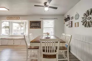 301 Lena Ln, Burleson, TX 76028 - Photo 10