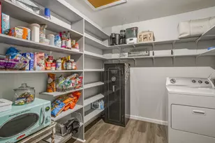 301 Lena Ln, Burleson, TX 76028 - Photo 34