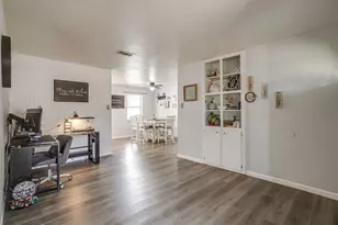 301 Lena Ln, Burleson, TX 76028 - Photo 8