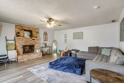 301 Lena Lane, Burleson, TX 76028 - Photo 18